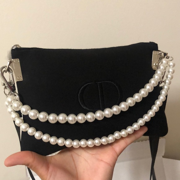 Dior 2in1 bag (shoulder n crossbody) - Picture 3 of 5